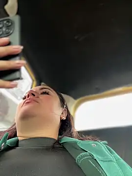 Lesly 10- online show from 2, 2, 2026