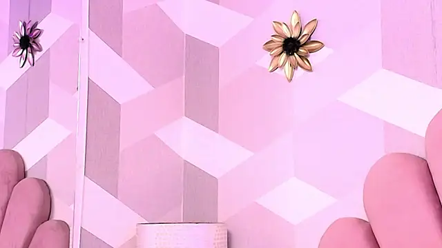 KylieMonnett online show from 9, 1, 2026