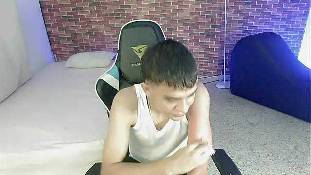 zacariasss  online show from 11, 9, 2025