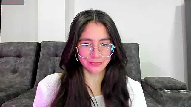 Snapshot of emmadiaz1 chatting on 29, 1, 2025 emmadiaz1 online show from 29, 1, 2025