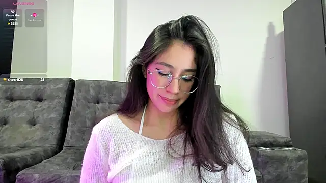 Snapshot of emmadiaz1 chatting on 20, 10, 2025 emmadiaz1 online show from 20, 10, 2025