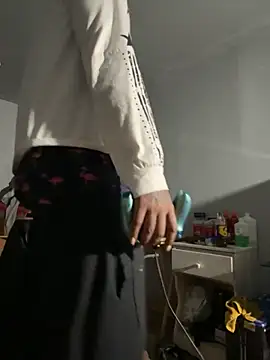 SluttyLyfe4L online show from 7, 2, 2026