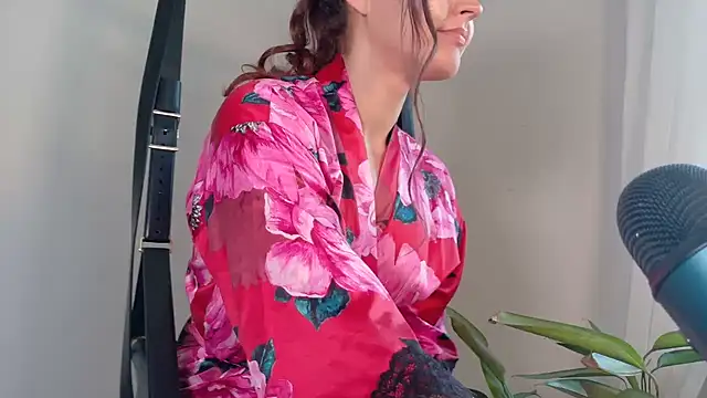 Snapshot of MistressKatie13xxx chatting on 23, 11, 2025 MistressKatie13xxx online show from 23, 11, 2025