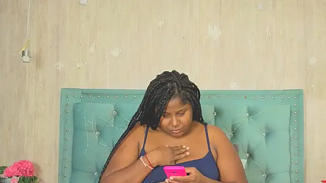 Alexa roussee online show from 23, 11, 2025