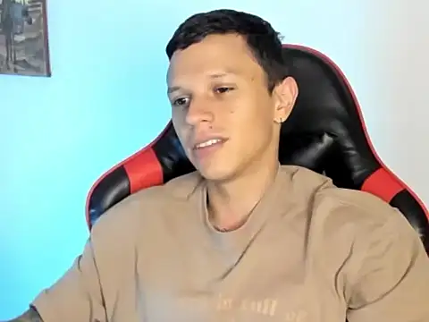 Snapshot of goodboy69l chatting on 17, 2, 2026 goodboy69l online show from 17, 2, 2026