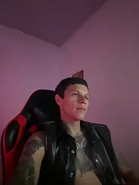 Snapshot of goodboy69l chatting on 25, 3, 2026 goodboy69l online show from 25, 3, 2026