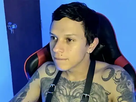 Snapshot of goodboy69l chatting on 31, 3, 2026 goodboy69l online show from 31, 3, 2026