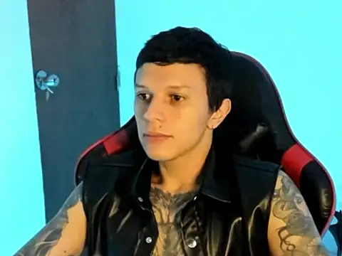 Snapshot of goodboy69l chatting on 12, 4, 2026 goodboy69l online show from 12, 4, 2026