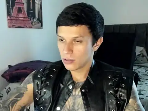 Snapshot of goodboy69l chatting on 12, 4, 2026 goodboy69l online show from 12, 4, 2026