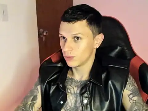 Snapshot of goodboy69l chatting on 22, 4, 2026 goodboy69l online show from 22, 4, 2026