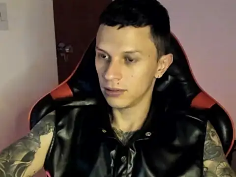 Snapshot of goodboy69l chatting on 23, 4, 2026 goodboy69l online show from 23, 4, 2026