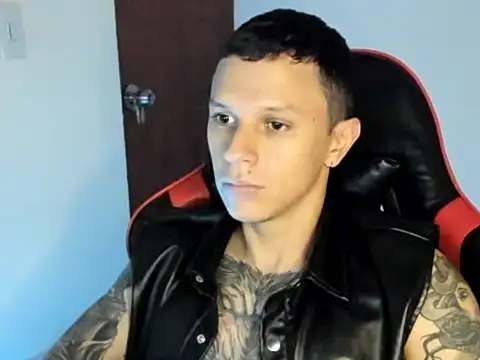 Snapshot of goodboy69l chatting on 4, 6, 2026 goodboy69l online show from 4, 6, 2026