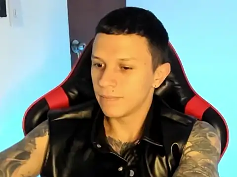 Snapshot of goodboy69l chatting on 19, 6, 2026 goodboy69l online show from 19, 6, 2026