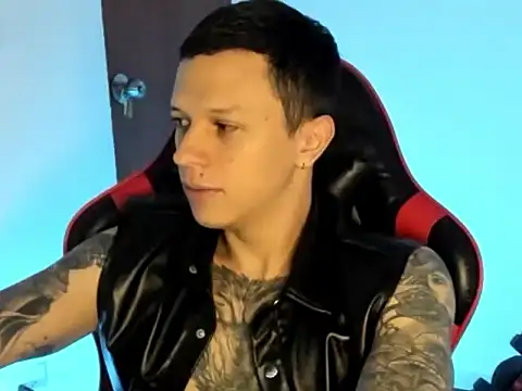 Snapshot of goodboy69l chatting on 20, 6, 2026 goodboy69l online show from 20, 6, 2026