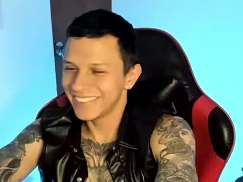 Snapshot of goodboy69l chatting on 27, 6, 2026 goodboy69l online show from 27, 6, 2026