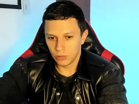 Snapshot of goodboy69l chatting on 3, 7, 2026 goodboy69l online show from 3, 7, 2026