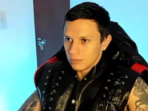 Snapshot of goodboy69l chatting on 9, 7, 2026 goodboy69l online show from 9, 7, 2026