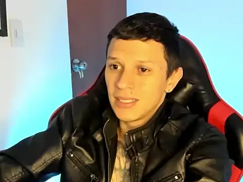 Snapshot of goodboy69l chatting on 10, 7, 2026 goodboy69l online show from 10, 7, 2026