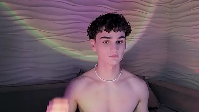 adam 21cm   online show from 4, 2, 2025