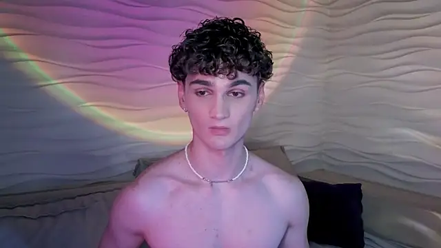 adam 21cm   online show from 9, 2, 2025