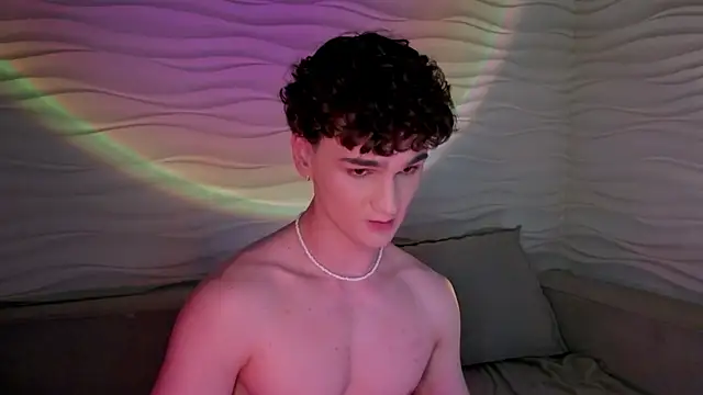 adam 21cm   online show from 13, 2, 2025