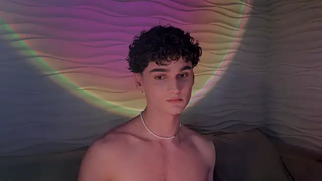 adam 21cm   online show from 23, 2, 2025