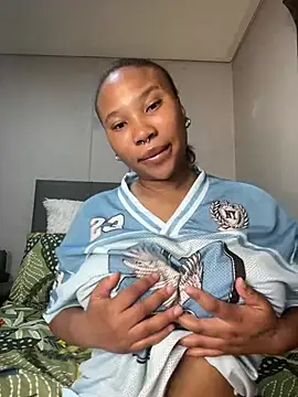 DrippinCaramelCutie online show from 9, 4, 2026