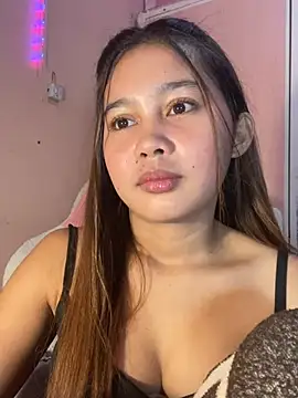 ursweet babygirl online show from 26, 2, 2026