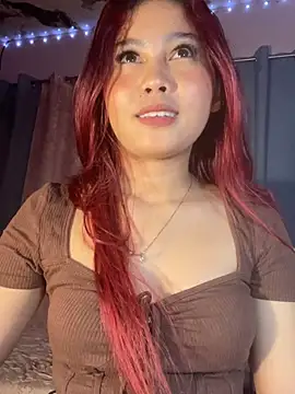 Snapshot of ursweet_babygirl chatting on 21, 7, 2026 ursweet babygirl online show from 21, 7, 2026
