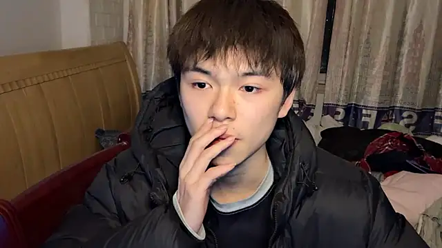 Snapshot of xiaottt1918 chatting on 24, 1, 2025 xiaottt1918 online show from 24, 1, 2025