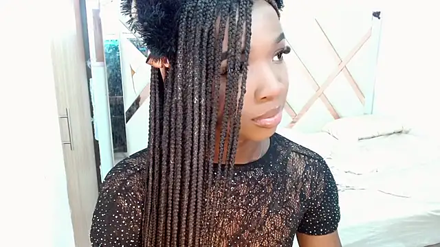 Snapshot of vahileht_smith chatting on 4, 12, 2024 vahileht smith online show from 4, 12, 2024