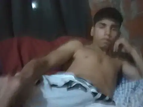 Snapshot of el_dylan_17 chatting on 5, 3, 2026 el dylan 17 online show from 5, 3, 2026