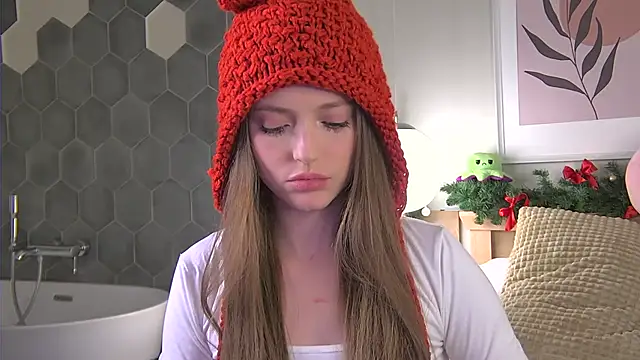 Snapshot of AshleyDouglas chatting on 20, 12, 2024 AshleyDouglas online show from 20, 12, 2024