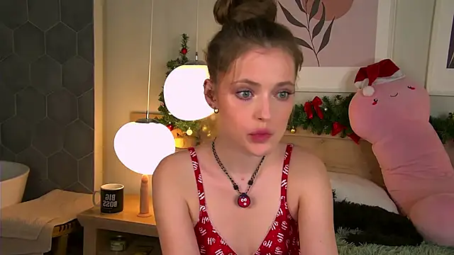 Snapshot of AshleyDouglas chatting on 31, 12, 2024 AshleyDouglas online show from 31, 12, 2024