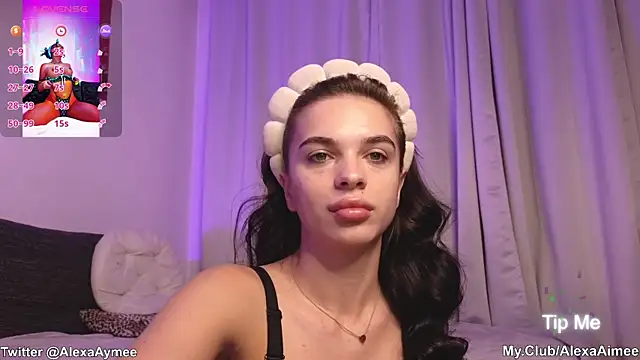 Snapshot of AlexaAimee chatting on 6, 2, 2025 AlexaAimee online show from 6, 2, 2025