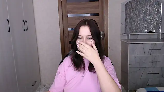 Kristy-Max online show from 15, 12, 2025