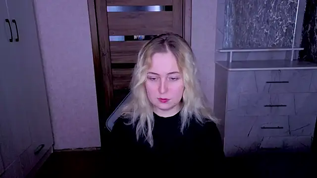 Kristy-Max online show from 21, 6, 2026