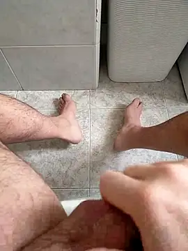 Snapshot of user_662 chatting on 28, 2, 2025 user 662 online show from 28, 2, 2025