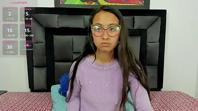 tatiana valencia online show from 4, 1, 2025