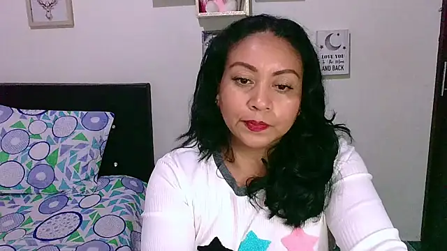 zaray bella online show from 1, 12, 2025