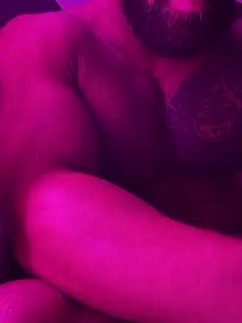 Snapshot of moody1996- chatting on 13, 12, 2024 moody1996- online show from 13, 12, 2024