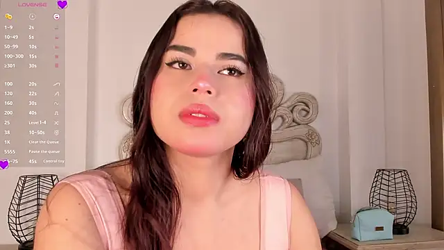 Snapshot of Victoria_vallejo_ chatting on 21, 3, 2025 Victoria vallejo online show from 21, 3, 2025