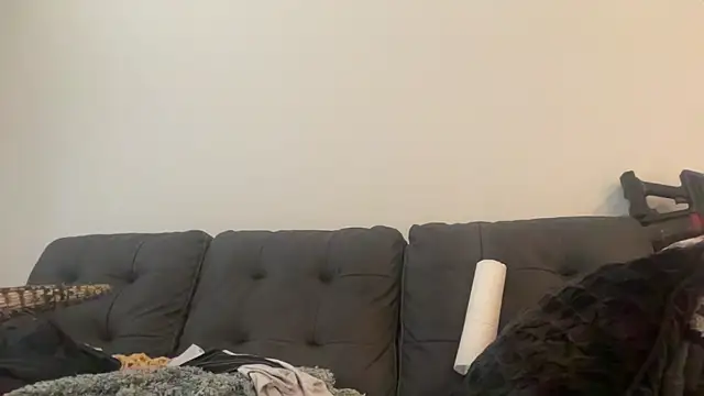 RavenRayyy online show from 5, 11, 2025