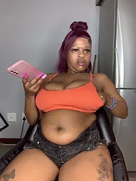 Snapshot of Boobylicious_BB chatting on 18, 1, 2026 Boobylicious BB online show from 18, 1, 2026