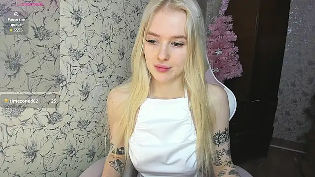 Snapshot of Healing__girl chatting on 5, 1, 2025 Healing  girl online show from 5, 1, 2025