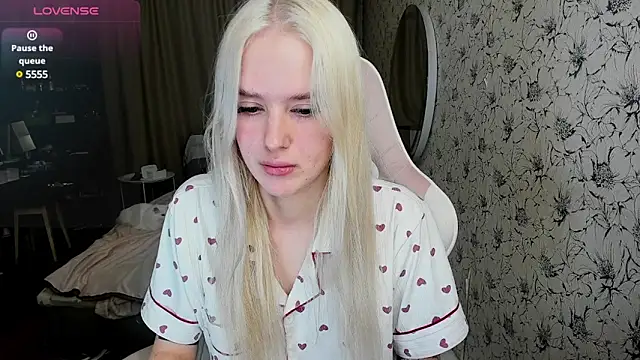 Snapshot of Healing__girl chatting on 26, 1, 2025 Healing  girl online show from 26, 1, 2025