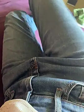 couple horne online show from 8, 3, 2025