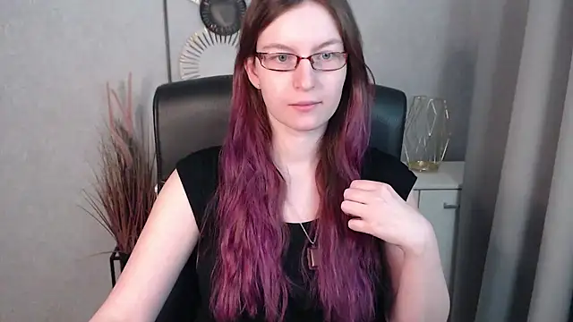 emmaxDelight online show from 22, 1, 2025