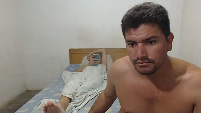 Snapshot of KateAndSimon chatting on 13, 2, 2025 KateAndSimon online show from 13, 2, 2025