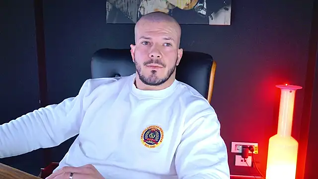 AngeloEric online show from 4, 12, 2024